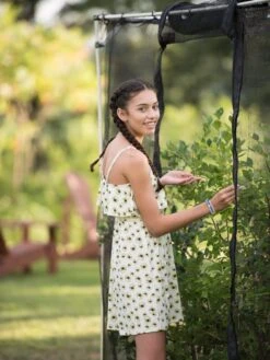 Storm Proof Crop Cage, Large -Garden Pot Planter Sales Store 8592463 105 tif