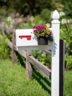 Mailbox Planter -Garden Pot Planter Sales Store 8611026 014 tif